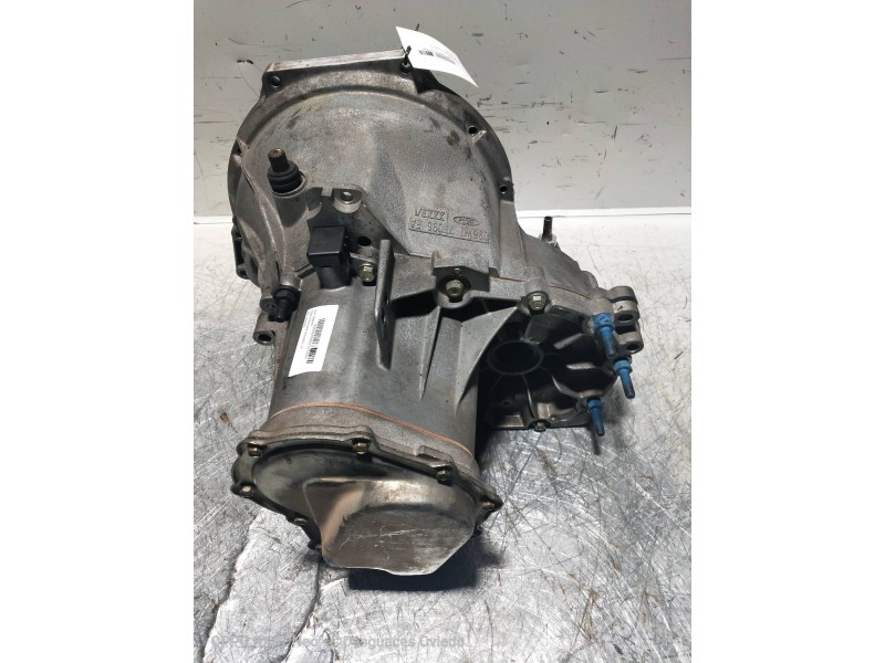 Recambio de caja cambios para ford fiesta berl./courier 1.8 diesel referencia OEM IAM 96WTVA F0F 6B22 