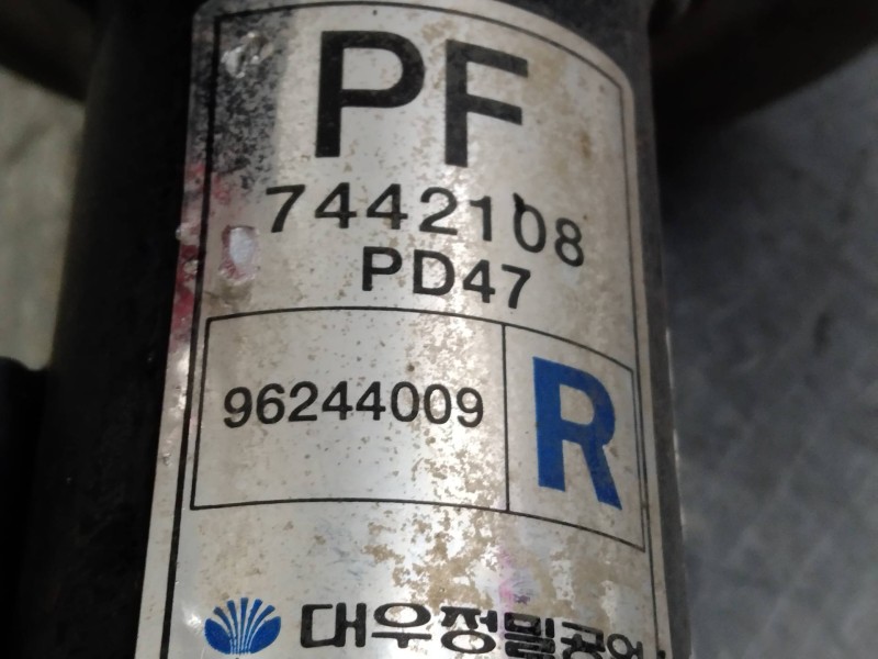 Recambio de amortiguador trasero derecho para daewoo leganza 2.0 cat referencia OEM IAM 96244009  