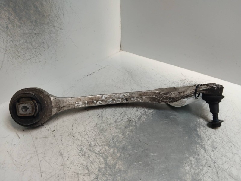 Recambio de brazo suspension inferior delantero izquierdo para audi allroad quattro (4b5) 2.5 v6 24v tdi referencia OEM IAM   