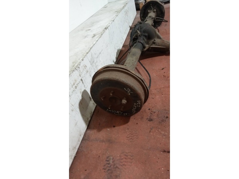 Recambio de puente trasero para nissan vanette cargo vanette cargo caja cerrada referencia OEM IAM   TAMBOR