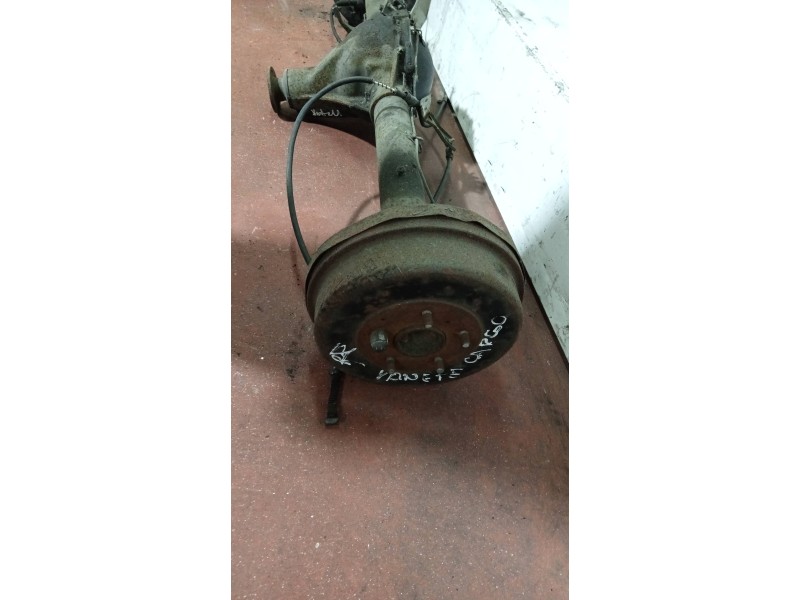 Recambio de puente trasero para nissan vanette cargo vanette cargo caja cerrada referencia OEM IAM   TAMBOR