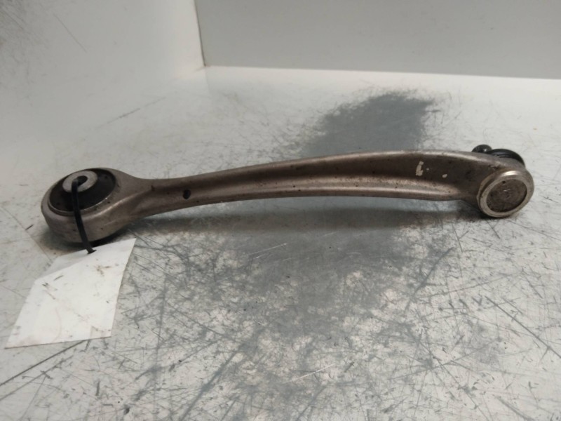 Recambio de brazo suspension inferior delantero izquierdo para audi a6 avant (4b5) 2.5 v6 24v tdi referencia OEM IAM   