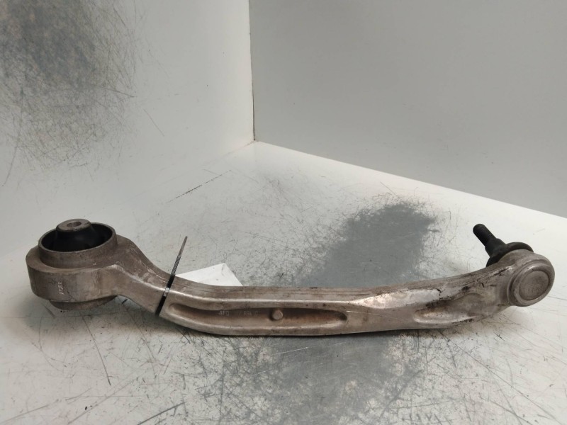 Recambio de brazo suspension superior delantero derecho para audi a6 berlina (4f2) 2.7 tdi referencia OEM IAM 4F0407684C  