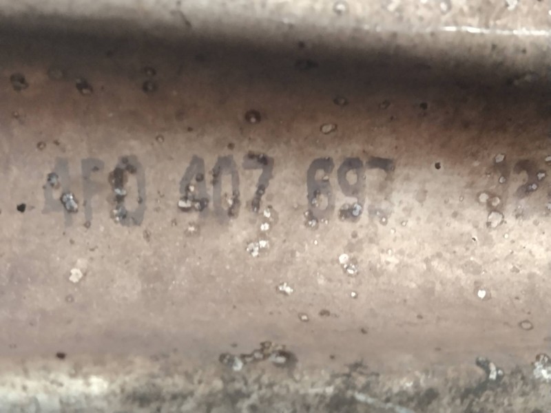 Recambio de brazo suspension inferior delantero izquierdo para audi a6 berlina (4f2) 3.0 tdi quattro (165kw) referencia OEM IAM 