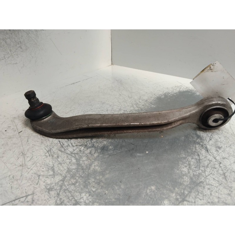 Recambio de brazo suspension superior delantero izquierdo para audi a6 berlina (4f2) 2.0 tdi referencia OEM IAM   