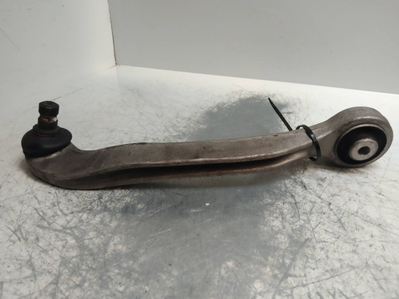 Recambio de brazo suspension superior delantero izquierdo para audi a6 berlina (4f2) 2.0 16v tfsi referencia OEM IAM   