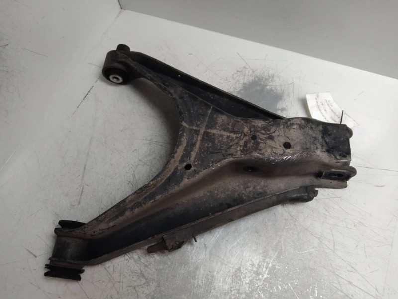 Recambio de brazo suspension inferior trasero derecho para audi a6 berlina (4b2) 2.5 v6 24v tdi referencia OEM IAM 4B0505312  