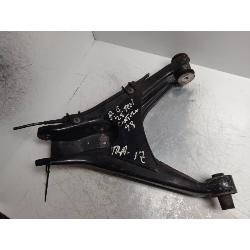 Recambio de brazo suspension inferior trasero izquierdo para audi a6 berlina (4b2) 2.5 v6 24v tdi referencia OEM IAM 8E0505311H 