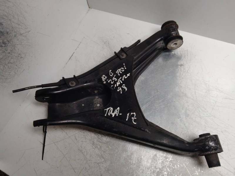 Recambio de brazo suspension inferior trasero izquierdo para audi a6 berlina (4b2) 2.5 v6 24v tdi referencia OEM IAM 8E0505311H 