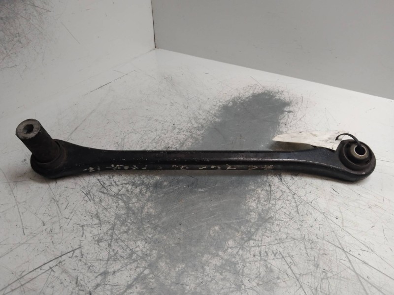 Recambio de brazo suspension inferior trasero izquierdo para audi a6 berlina (4b2) 2.4 v6 30v referencia OEM IAM 8E0501531B  