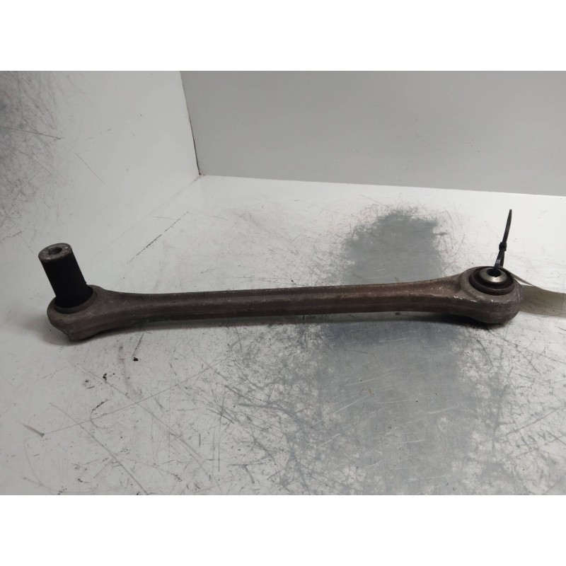 Recambio de tirante trasero izquierdo para audi a6 berlina (4b2) 3.0 v6 30v cat (asn) referencia OEM IAM   