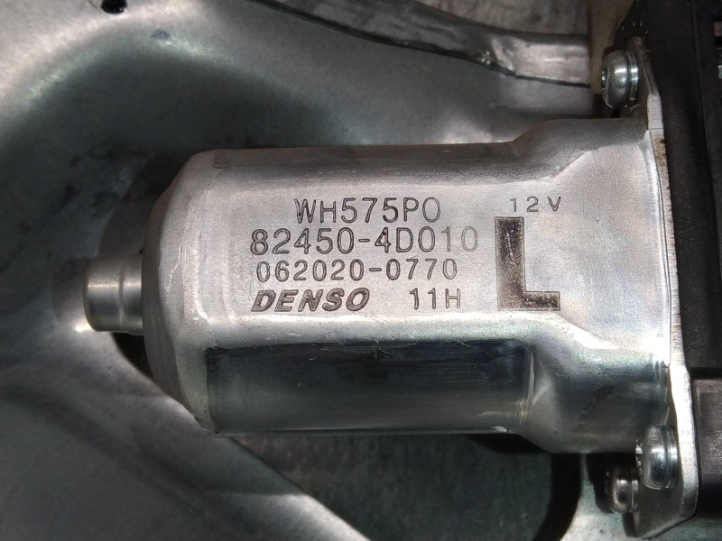 Recambio de elevalunas delantero izquierdo para kia carnival ii 2.9 cdri executive referencia OEM IAM 824504D010 0620200770 5P