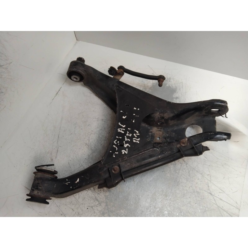 Recambio de brazo suspension inferior trasero izquierdo para audi a6 avant (4b5) 2.5 v6 24v tdi referencia OEM IAM 4B0505311  
