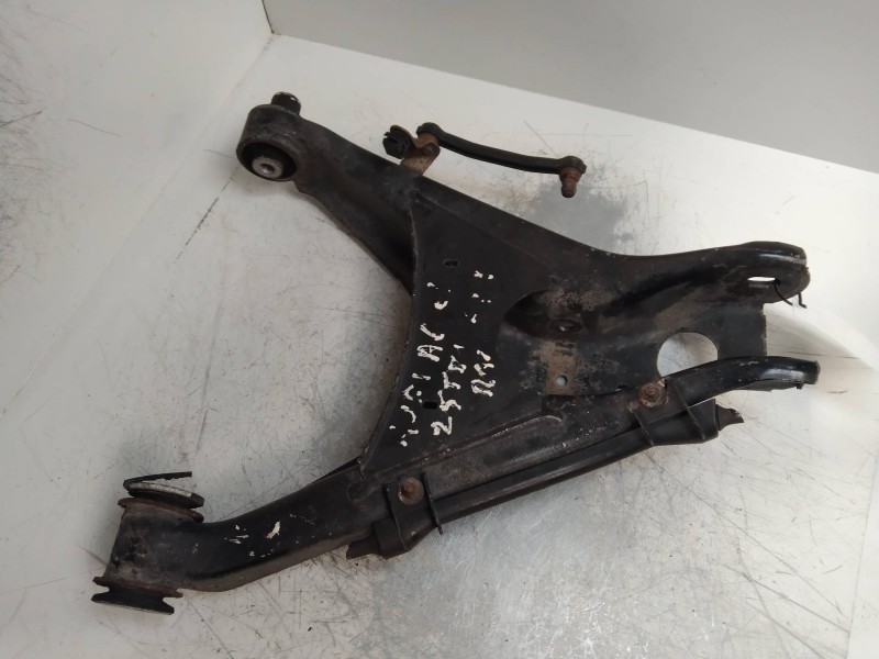 Recambio de brazo suspension inferior trasero izquierdo para audi a6 avant (4b5) 2.5 v6 24v tdi referencia OEM IAM 4B0505311  