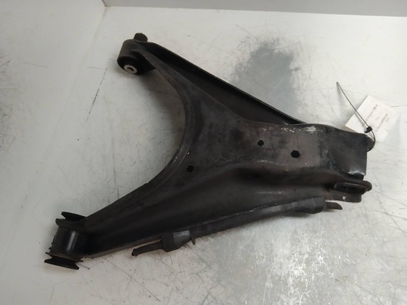 Recambio de brazo suspension inferior trasero derecho para audi a6 berlina (4b2) 3.0 v6 30v cat (asn) referencia OEM IAM 4B05053