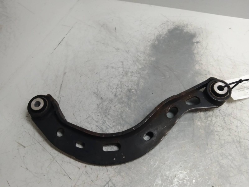 Recambio de tirante trasero izquierdo para audi a6 berlina (4f2) 2.0 tdi referencia OEM IAM   