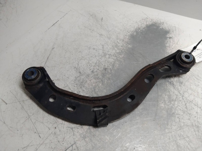 Recambio de tirante trasero derecho para audi a6 berlina (4f2) 3.2 v6 24v fsi referencia OEM IAM   