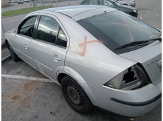 ford mondeo berlina (ge) del año 2002 2