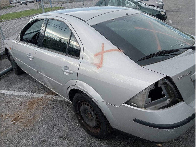 ford mondeo berlina (ge) del año 2002