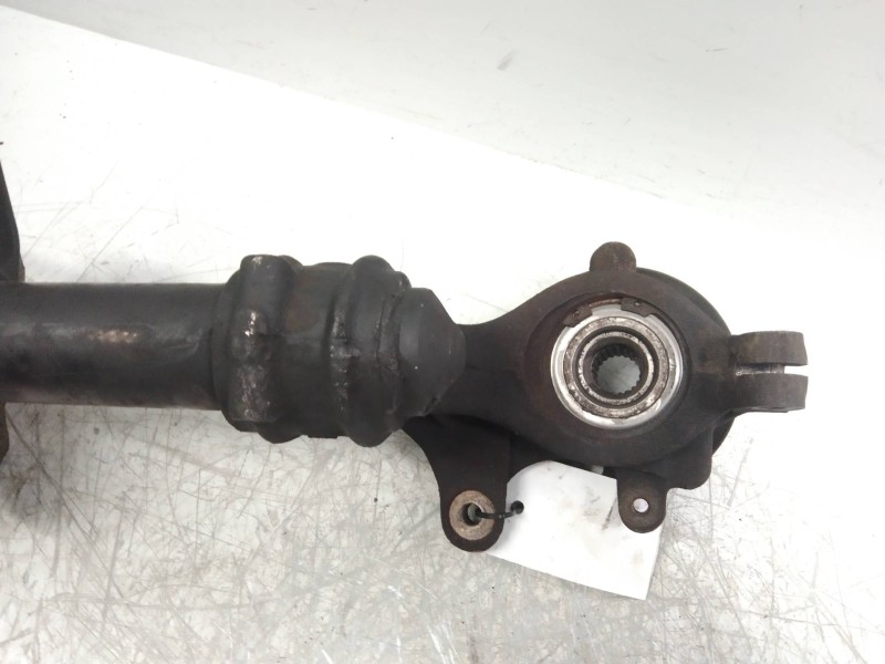 Recambio de mangueta delantera derecha para citroen saxo 1.1 x referencia OEM IAM  3T 