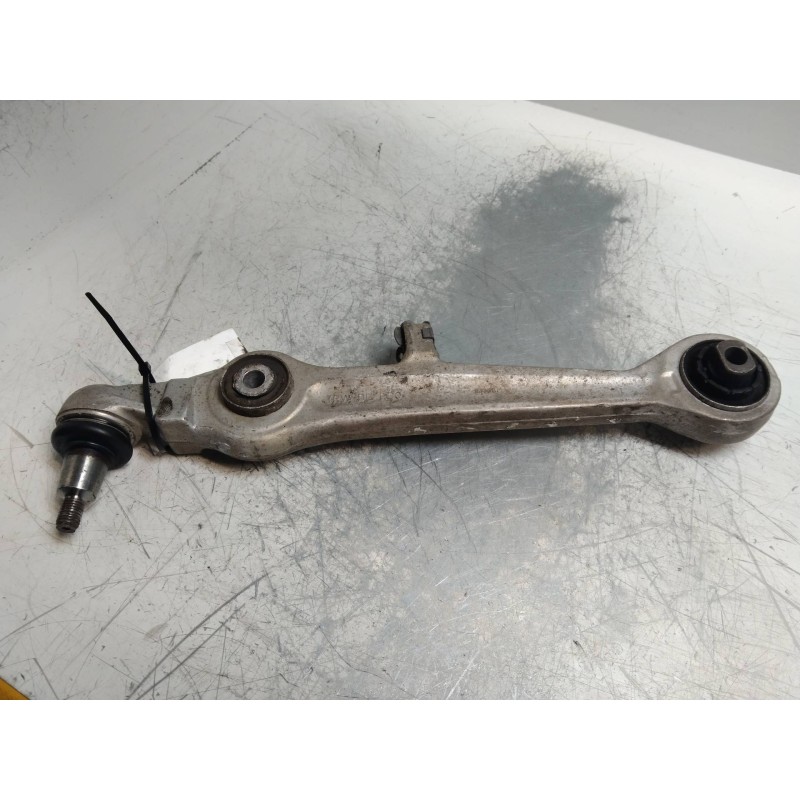 Recambio de brazo suspension inferior delantero derecho para audi a8 (d2) 4.2 quattro referencia OEM IAM 4D0407155G  