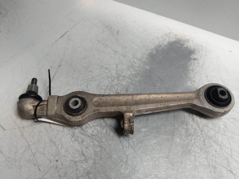 Recambio de brazo suspension inferior delantero derecho para audi a8 (d2) 4.2 quattro referencia OEM IAM 4D0407155G  