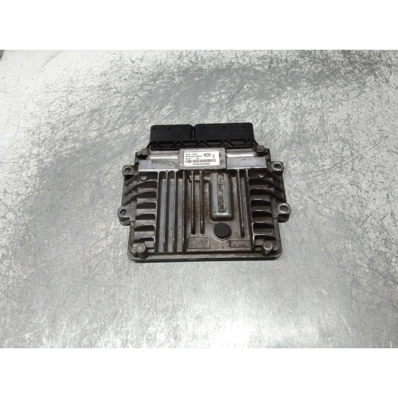 Recambio de centralita motor uce para kia carnival ii 2.9 cdri executive referencia OEM IAM R0412C001G 391044X910 