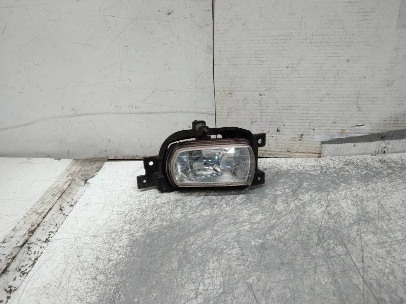 Recambio de faro antiniebla izquierdo para kia carnival ii 2.9 cdri executive referencia OEM IAM   