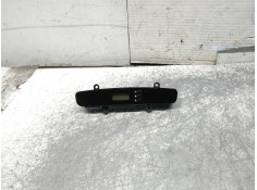 Recambio de pantalla multifuncion para kia carnival ii 2.9 cdri executive referencia OEM IAM 945104D000  