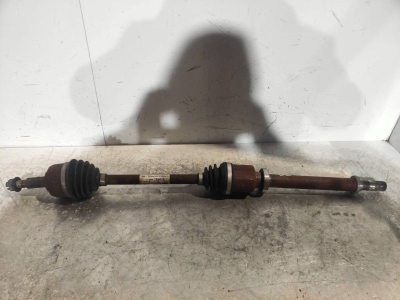 Recambio de transmision delantera derecha para renault megane iii berlina 5 p style referencia OEM IAM 8200788674  