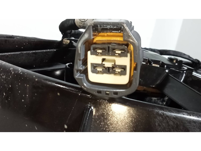 Recambio de electroventilador para ford mustang basis referencia OEM IAM   