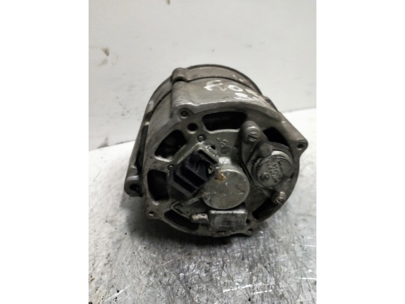 Recambio de alternador para seat ronda ronda gl p    (d) referencia OEM IAM   