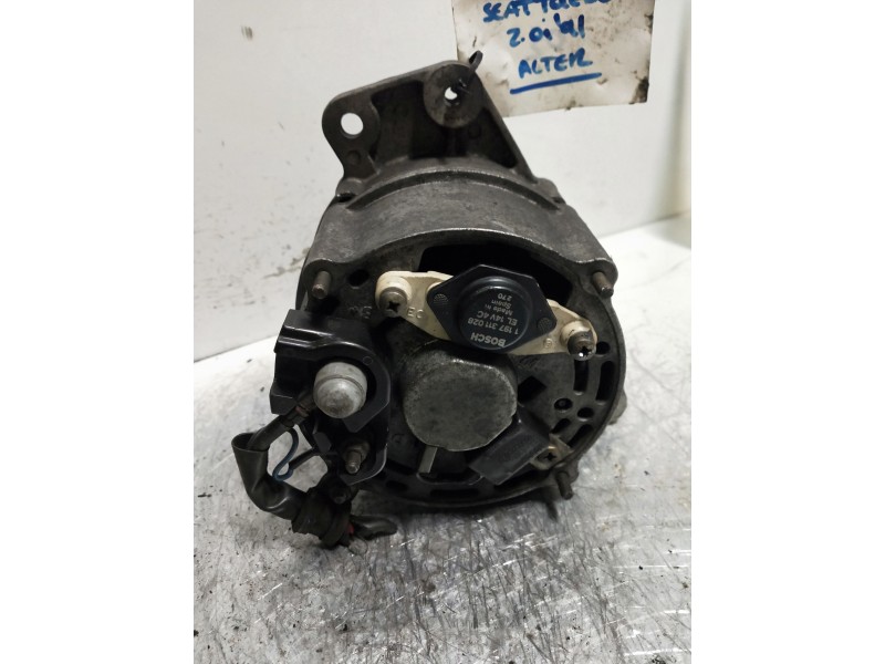 Recambio de alternador para seat toledo (1l) executive edition referencia OEM IAM 0120489499  