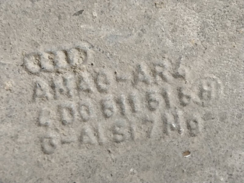 Recambio de brazo suspension inferior trasero izquierdo para audi a8 (d2) 3.7 v8 40v referencia OEM IAM 4D0511516H  