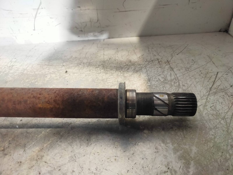 Recambio de transmision delantera derecha para renault megane iii berlina 5 p style referencia OEM IAM 8200788674  