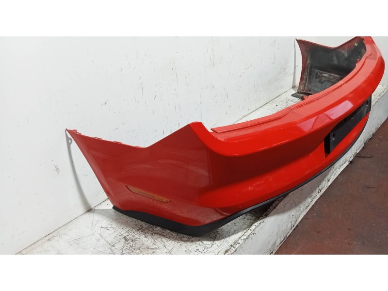Recambio de paragolpes trasero para ford mustang basis referencia OEM IAM   