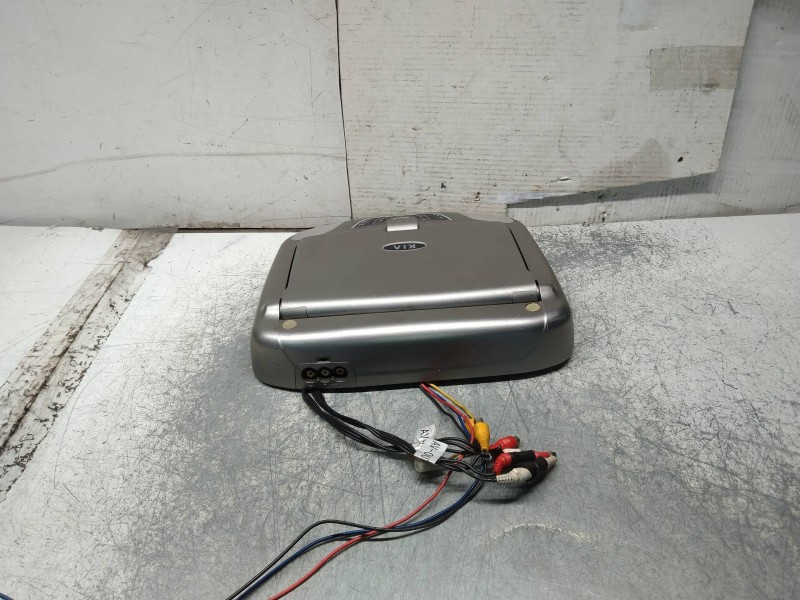 Recambio de pantalla multifuncion para kia carnival ii 2.9 cdri executive referencia OEM IAM   