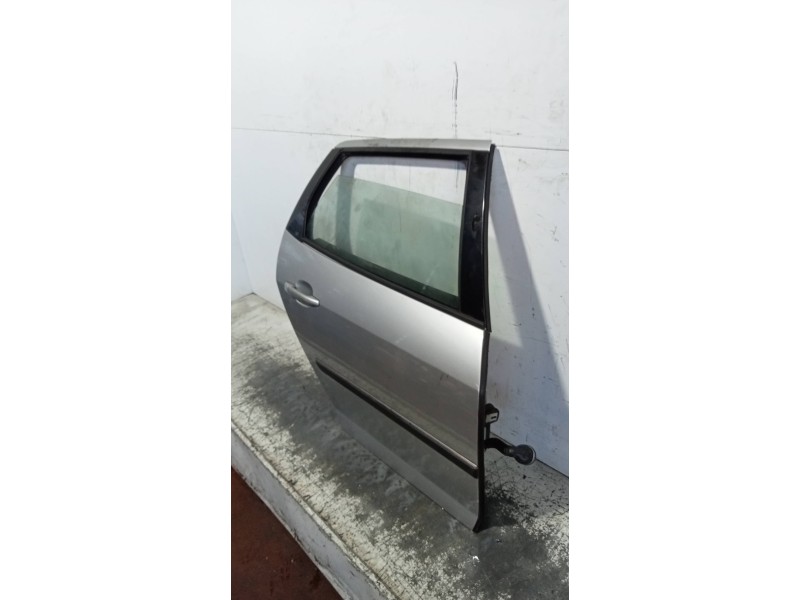 Recambio de puerta trasera derecha para peugeot 407 sw st sport pack referencia OEM IAM   5P