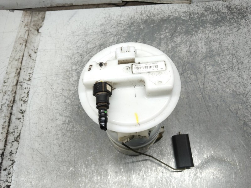 Recambio de bomba combustible para nissan micra (k12e) plus (d) referencia OEM IAM 0975667990002 17040AX000HD 