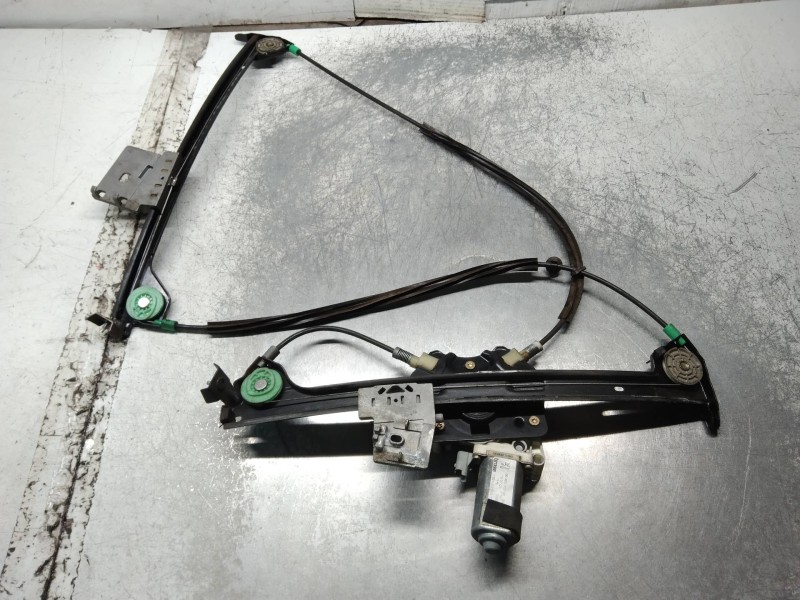 Recambio de elevalunas delantero derecho para peugeot 206 cc cc referencia OEM IAM 9648636980  2P