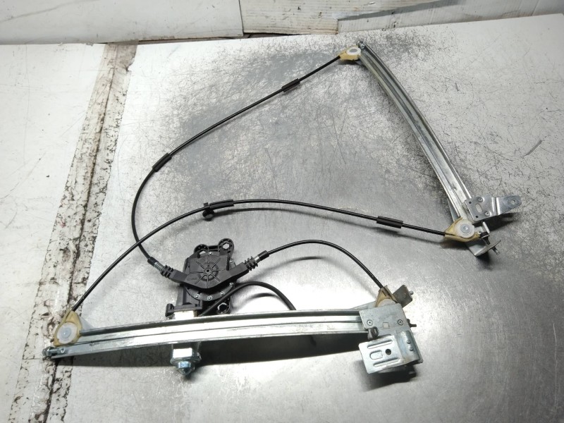 Recambio de elevalunas delantero izquierdo para peugeot 206 cc cc referencia OEM IAM   2P