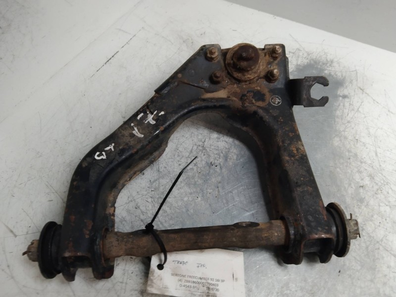 Recambio de brazo suspension superior delantero izquierdo para bmw bertone freeclimber referencia OEM IAM   
