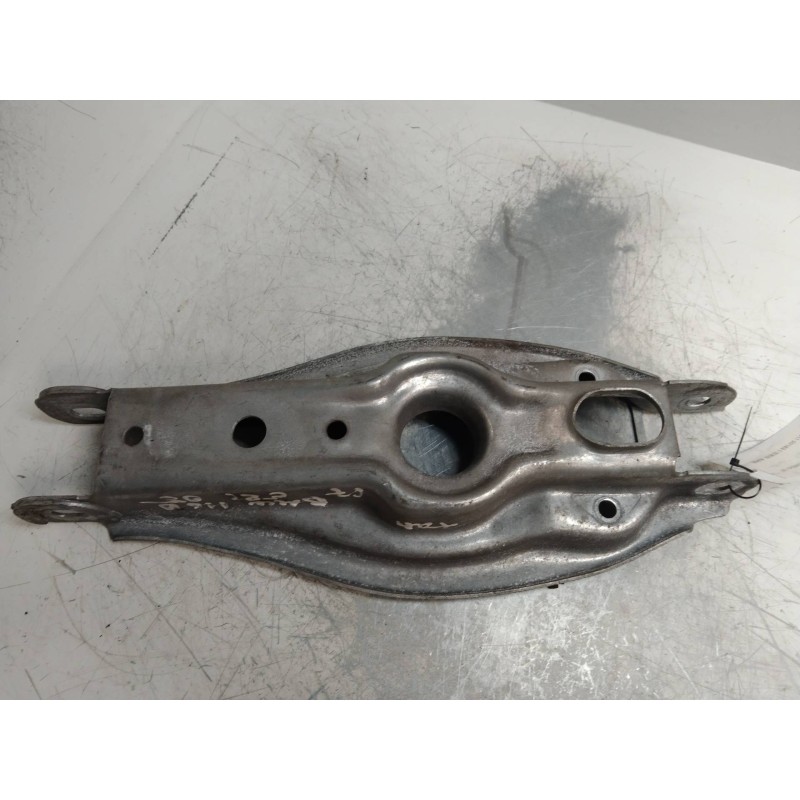 Recambio de brazo suspension inferior trasero izquierdo para bmw serie 1 berlina (e81/e87) 2.0 16v diesel cat referencia OEM IAM