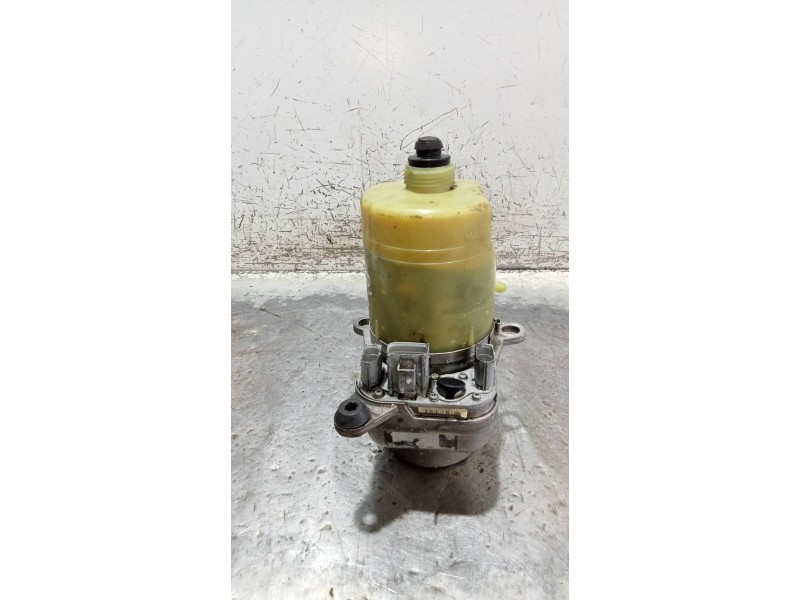 Recambio de bomba direccion para ford focus lim. (cb4) trend referencia OEM IAM 4M513K514  