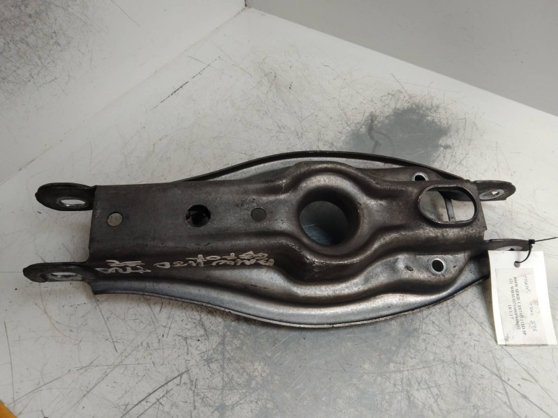 Recambio de brazo suspension inferior trasero izquierdo para bmw serie 1 berlina (e81/e87) 2.0 turbodiesel cat referencia OEM IA