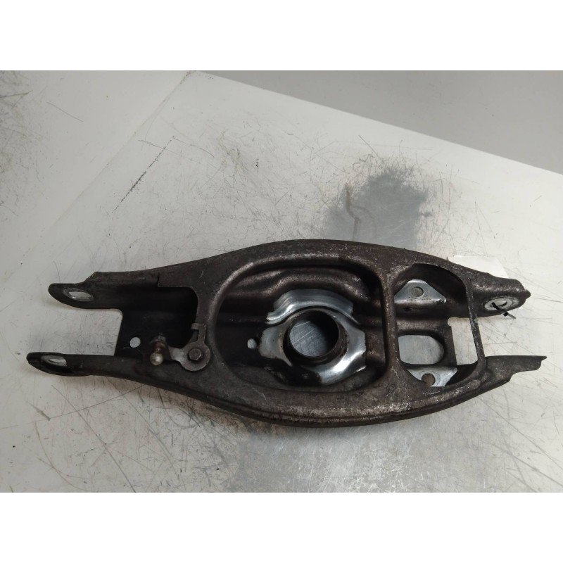 Recambio de brazo suspension inferior trasero izquierdo para bmw serie 1 berlina (e81/e87) 2.0 turbodiesel cat referencia OEM IA