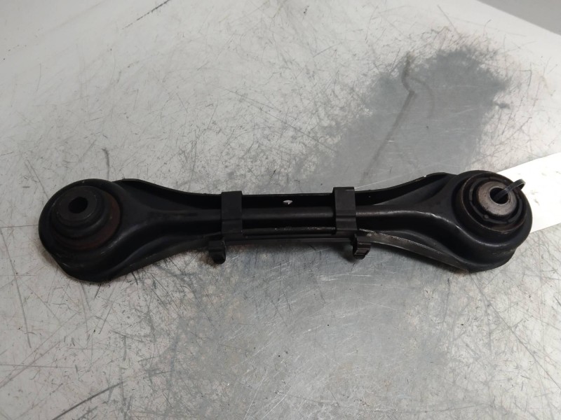Recambio de tirante trasero derecho para bmw serie 1 berlina (e81/e87) 2.0 turbodiesel cat referencia OEM IAM   