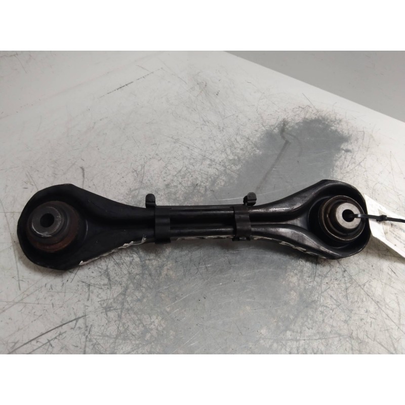 Recambio de tirante trasero derecho para bmw serie 1 berlina (e81/e87) 2.0 turbodiesel cat referencia OEM IAM   