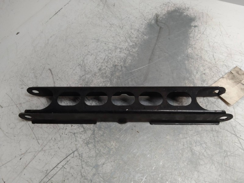 Recambio de tirante trasero derecho para bmw serie 1 berlina (e81/e87) 2.0 turbodiesel cat referencia OEM IAM   