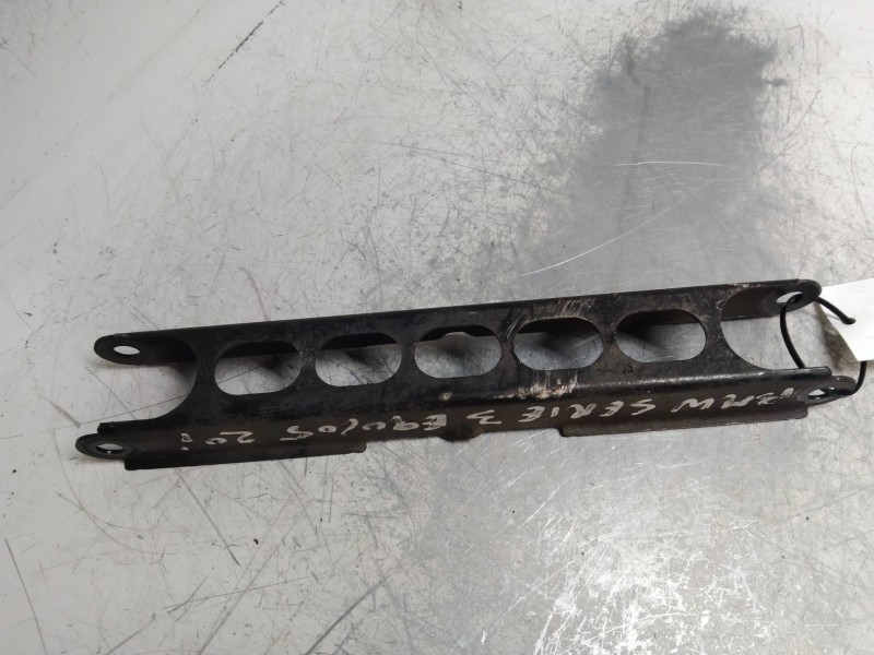 Recambio de tirante trasero derecho para bmw serie 3 berlina (e90) 2.0 16v cat referencia OEM IAM   